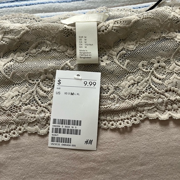 H&M Tan and Cream Fitted Embellished Blouse - Picture 5 of 14